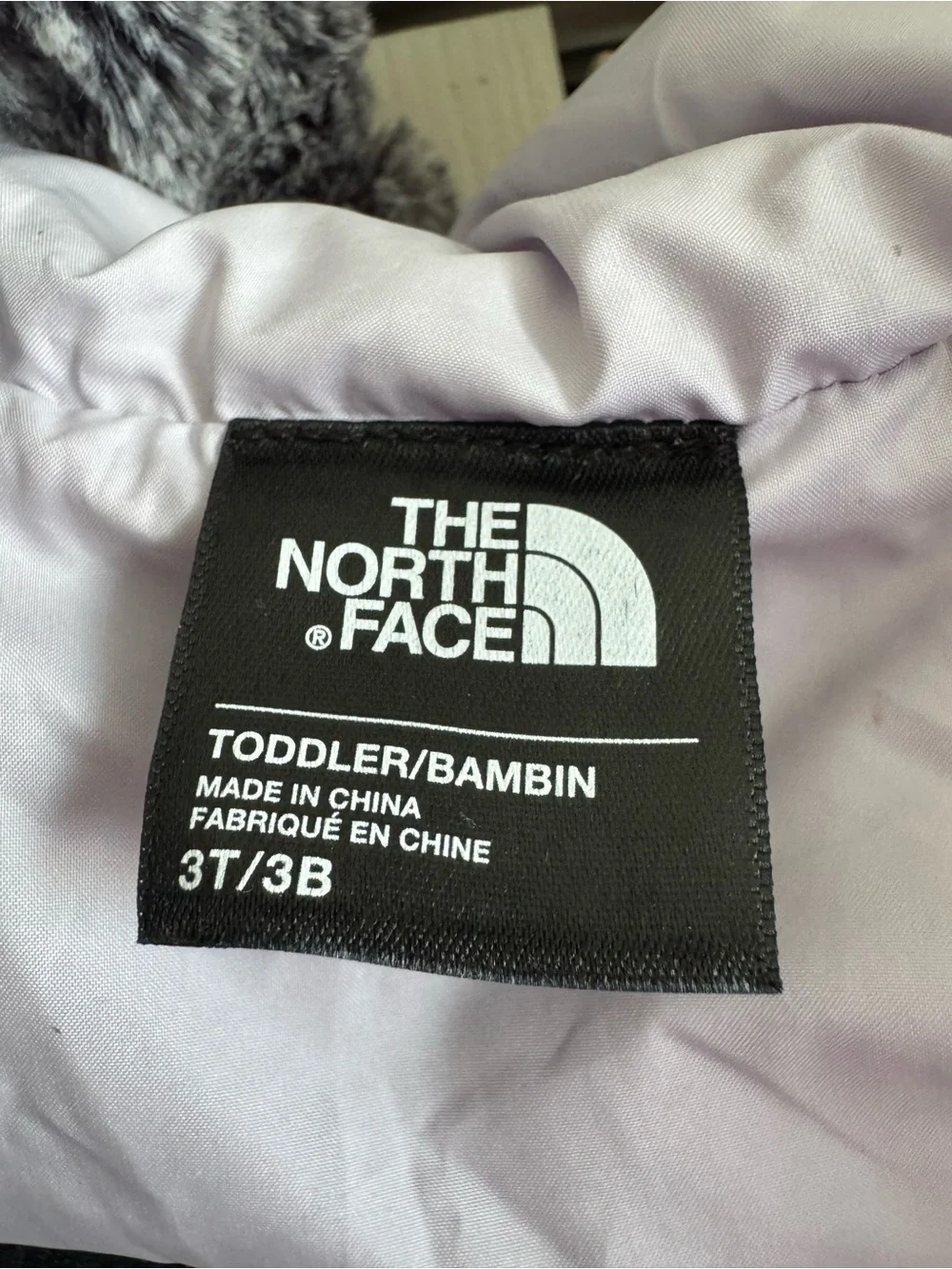 NWOT The North Face Toddler Down Puffer Coat Size 3T Charcoal Chevron
